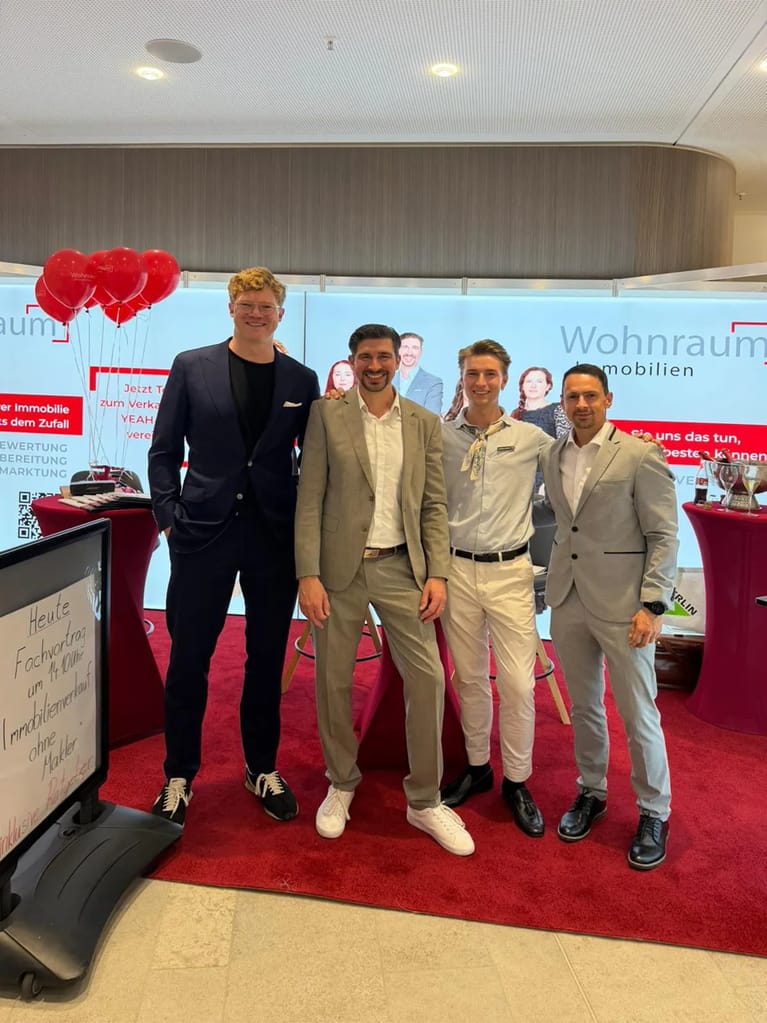 Messe Stuttgart Messestand Wohnraum Immobilien mit Lorenz Schwinghammer von Realitiq